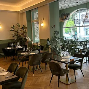 Logis Restaurant Grand De Lyon Vals-les-Bains