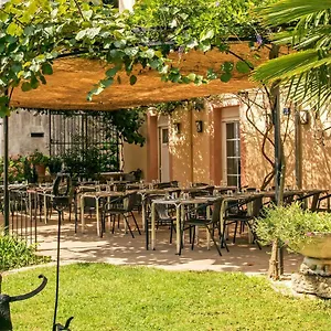 Restaurant Les Touristes Hotel